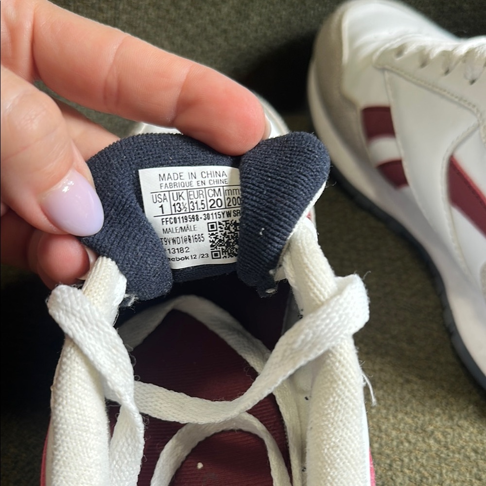 Reebok Classic White and Maroon Sneakers - Picture 3 of 4